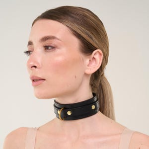 Custom sized Black leather bondage submissive collar with gold brass fittings (792 color variations nickel-free plated hardware)