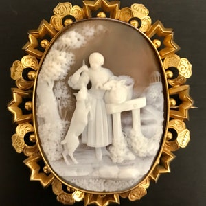 Victorian 15-18k countryside scene cameo