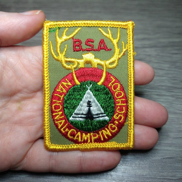 Vintage 1960s Boy Scouts of America patch ~*~ BSA National Camping School patch