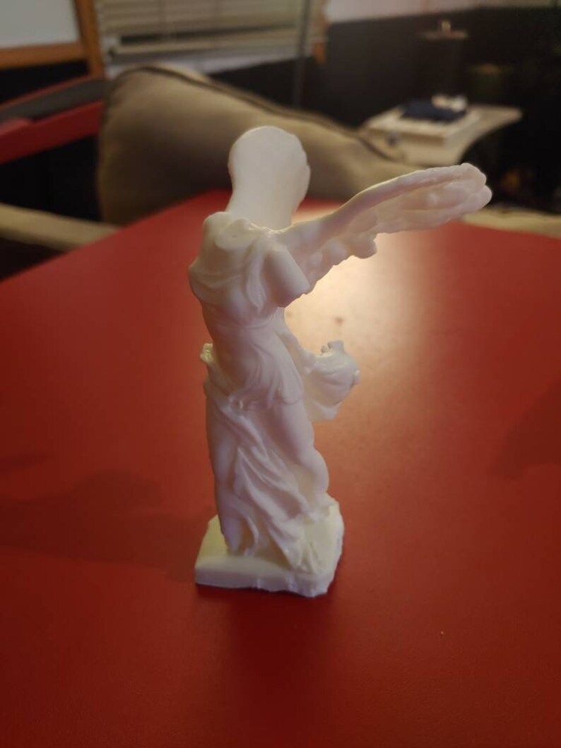 winged victory of samothrace replica