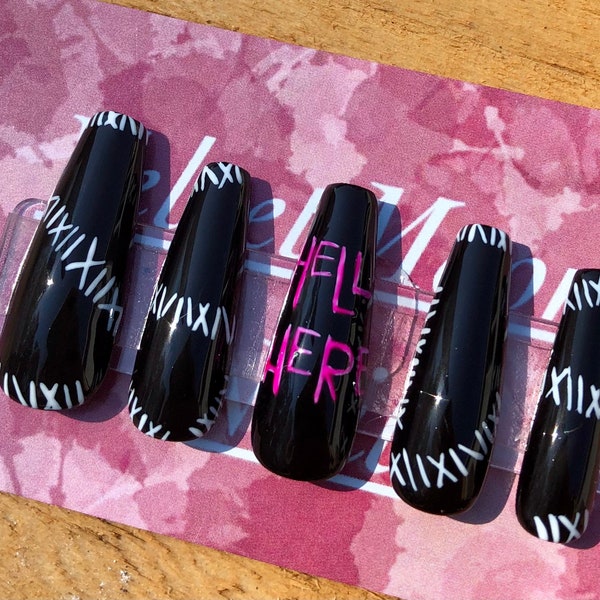 Catwoman "Hell Here" Press on Nails-Halloween Nails