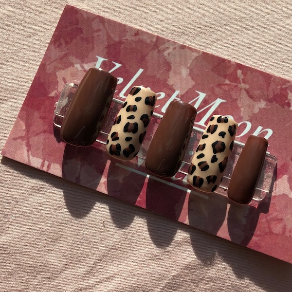 Cheetah Print Press on Nail Set