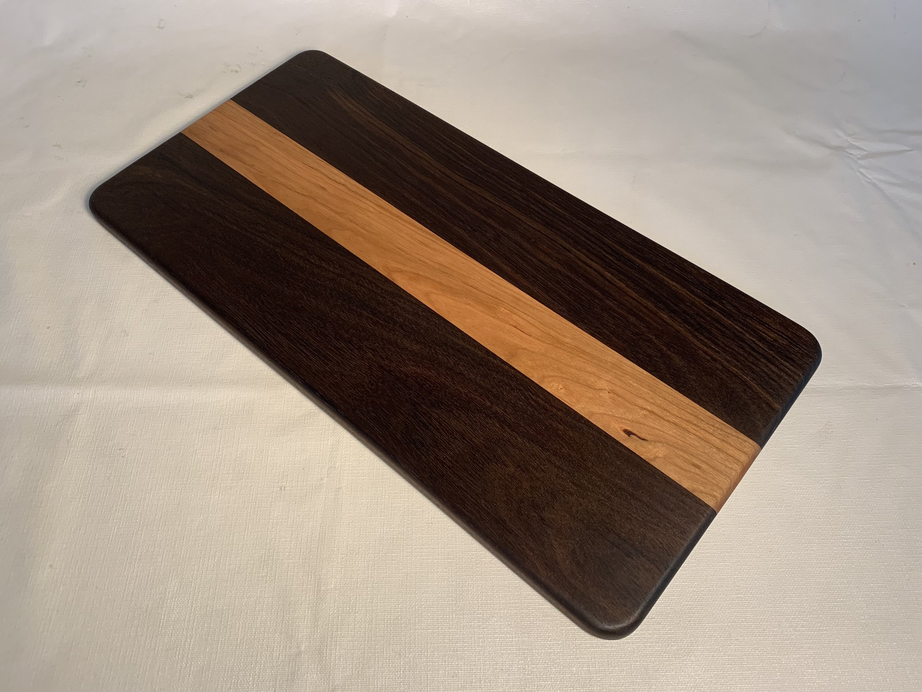 Peruvian Walnut & Cherry Cutting Board (10”x20”) - agrohort.ipb.ac.id