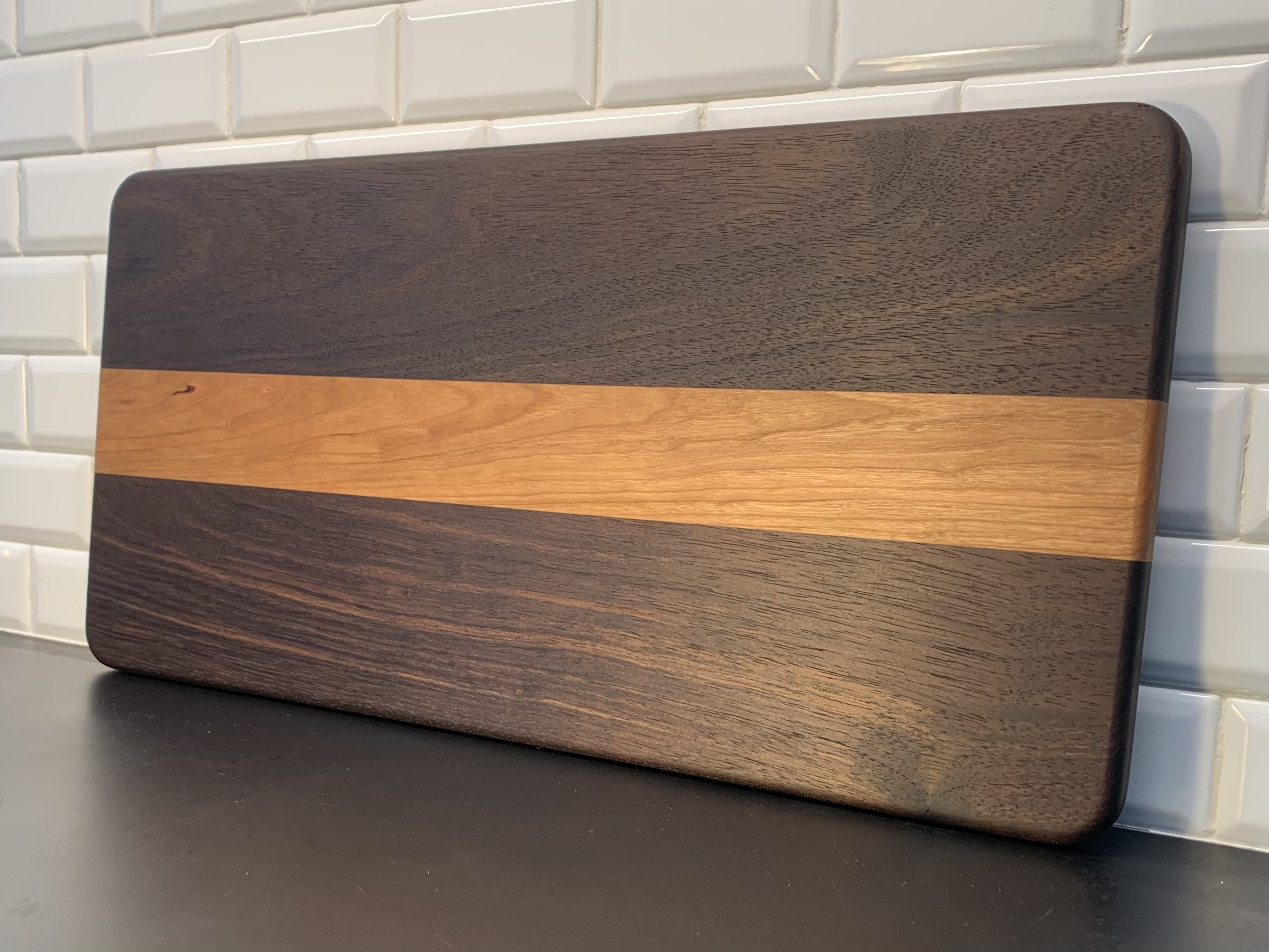 Peruvian Walnut & Cherry Cutting Board (10”x20”) - agrohort.ipb.ac.id