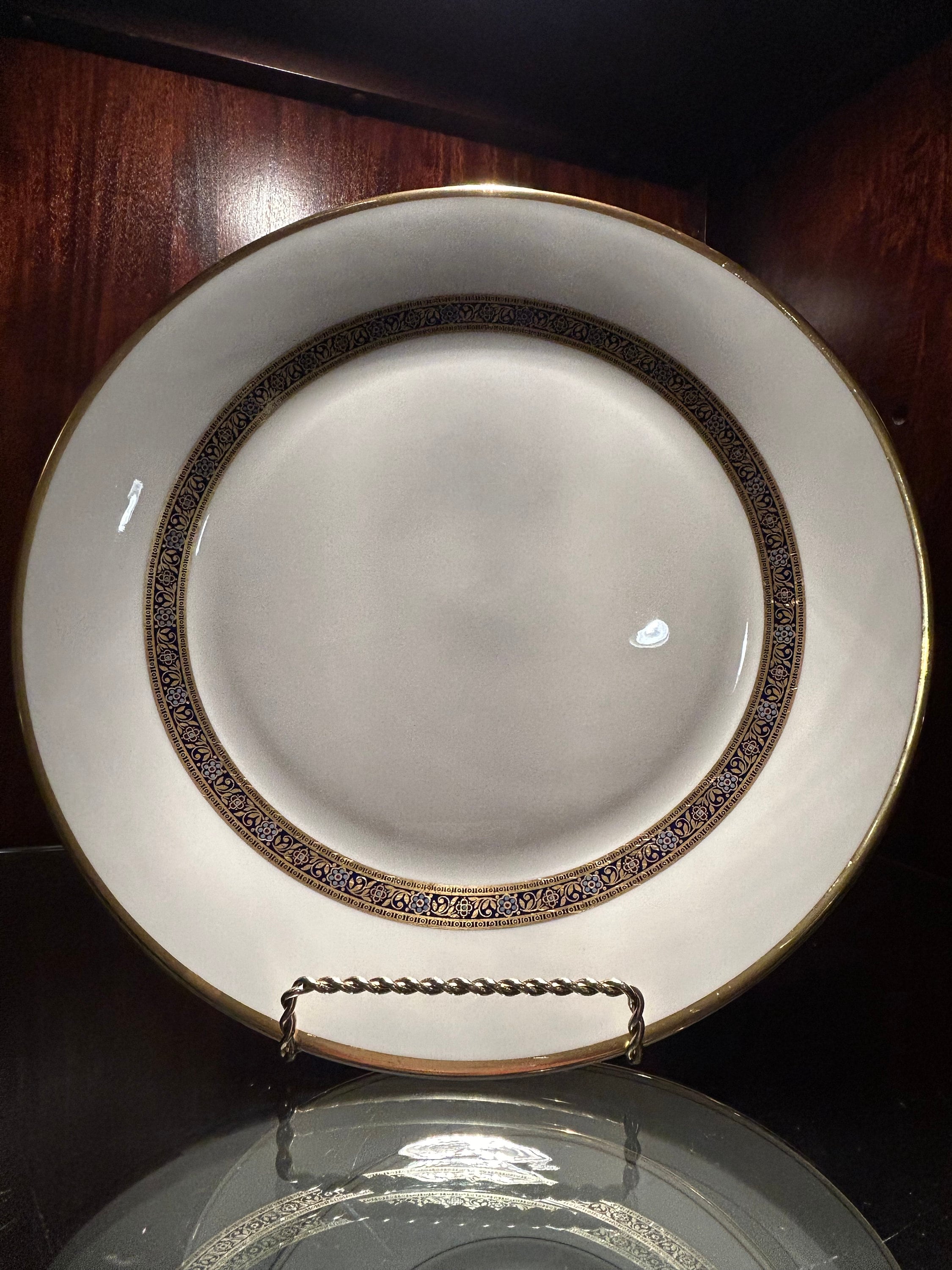 Royal Doulton Harlow 5 Piece Setting - Etsy