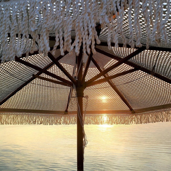 Makramee-Boho-Bezug für Strandschirm – Sonnenschirm-Baumwollgarn in Beige mit Fransen