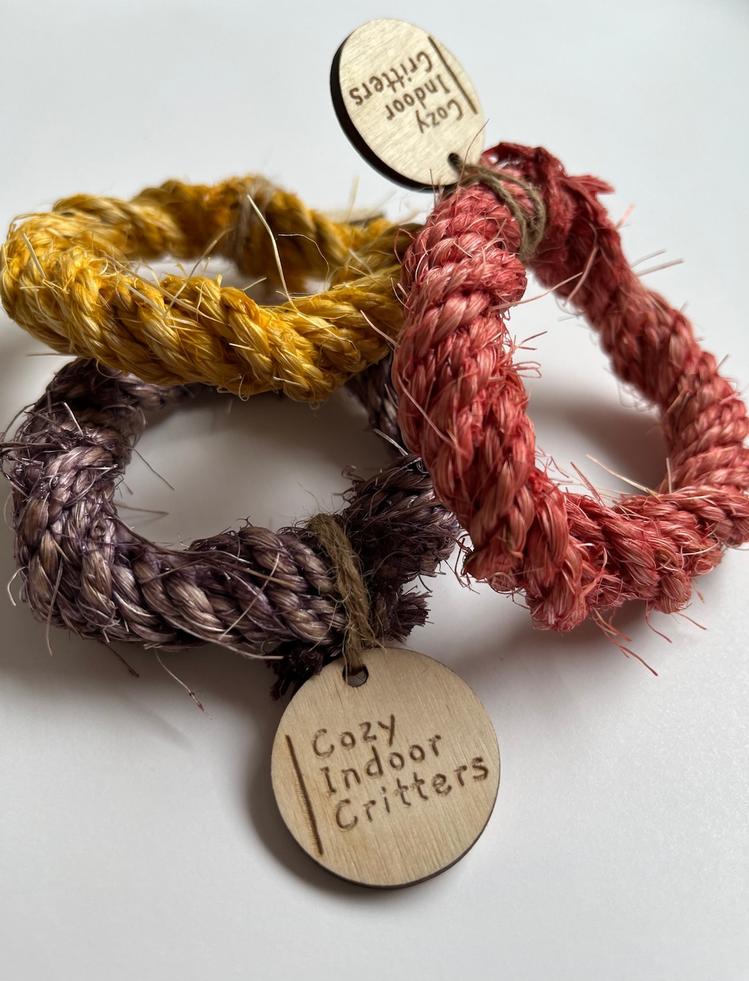 Flavoured Sisal Rope Rings - Pomegranate/blueberry/mango - Rabbit Toy ...