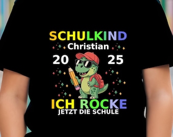Personalized First Day of School T-Shirt: Dino Einschulung Geschenk, Schulkind 2026 T-Shirt mit Name, Erstklässler Dino mit Schultüte Shirt