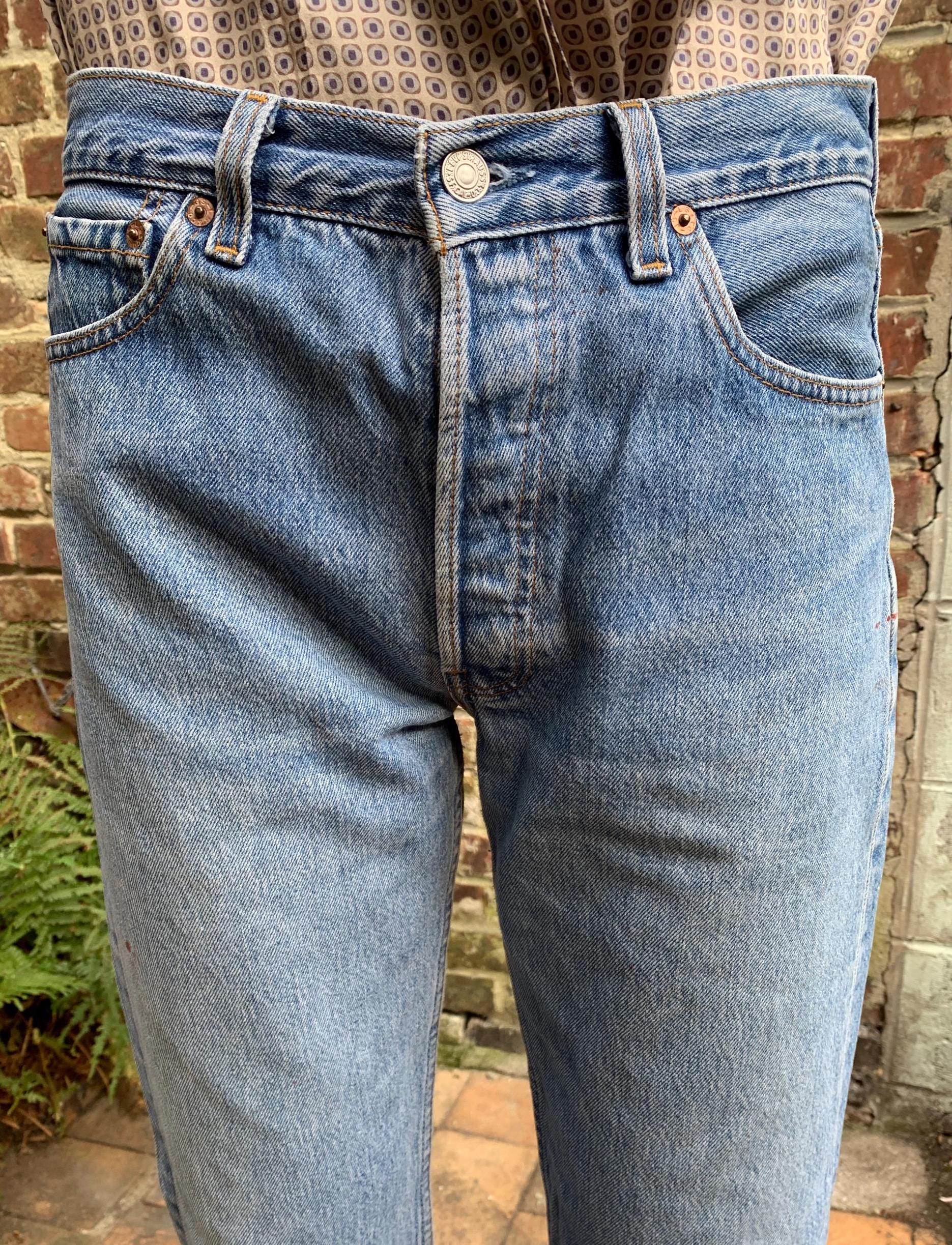 Levi's 501 90s Vintage Made in USA W30 L32 Actual Size Levi's 501 90s Vintage Made in USA W30 L32 Actual Size