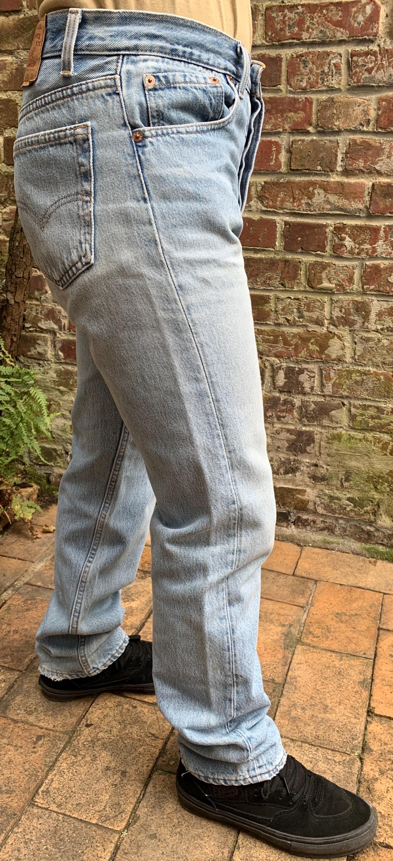 Levis 501 90s USA製 W32 L30 Vintage 90s Levis 501 Jeans: Blue Denim Boot Cut (W32 / L30