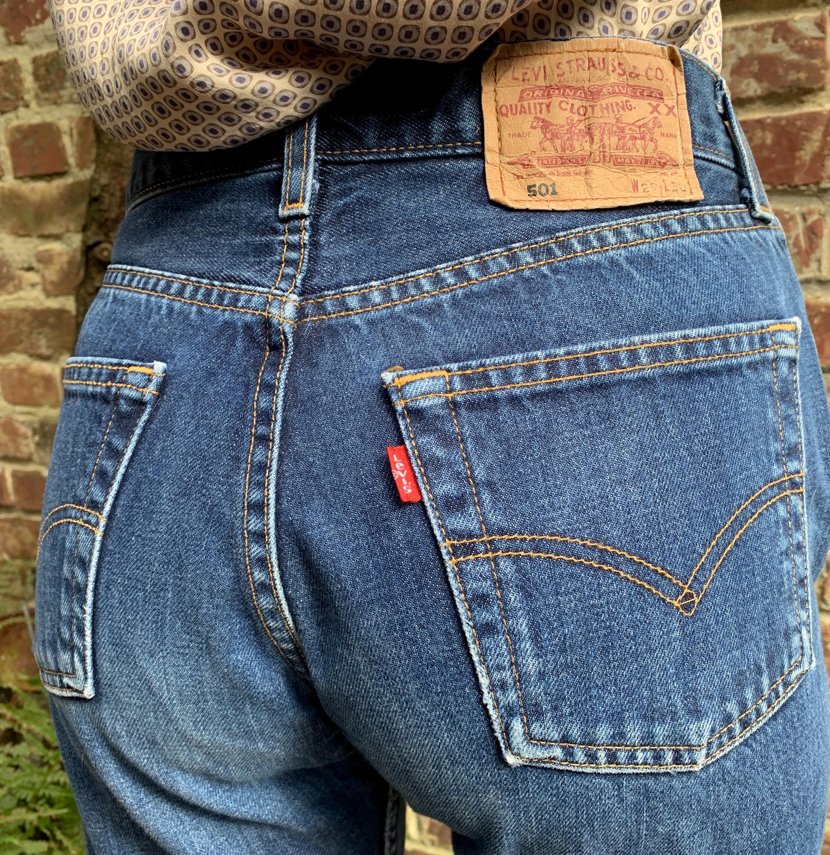 Levi's 501 Vintage W29 L30 Actual Size Measured/taille Levi's 501 Vintage W29 L30 Actual Size Measured/taille