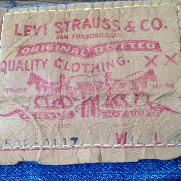 Levi's 502 Shorts Vintage Red Line SelvedgeSingle Stitch 70's Made in USA W34 Actual Size Measured/Taille Réelle Mesurée W33-42Fr