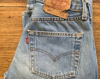 Levi's 501 Vintage 90s  W28 L34 Actual Size Measured/Taille Mesurée W26-33Fr L33-83cm Very Good Condition ! Extra Light Wash ! Extra Long !