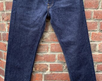 90s Levi's 501 Vintage W28 L32 Size Measured/actual Size Measured
