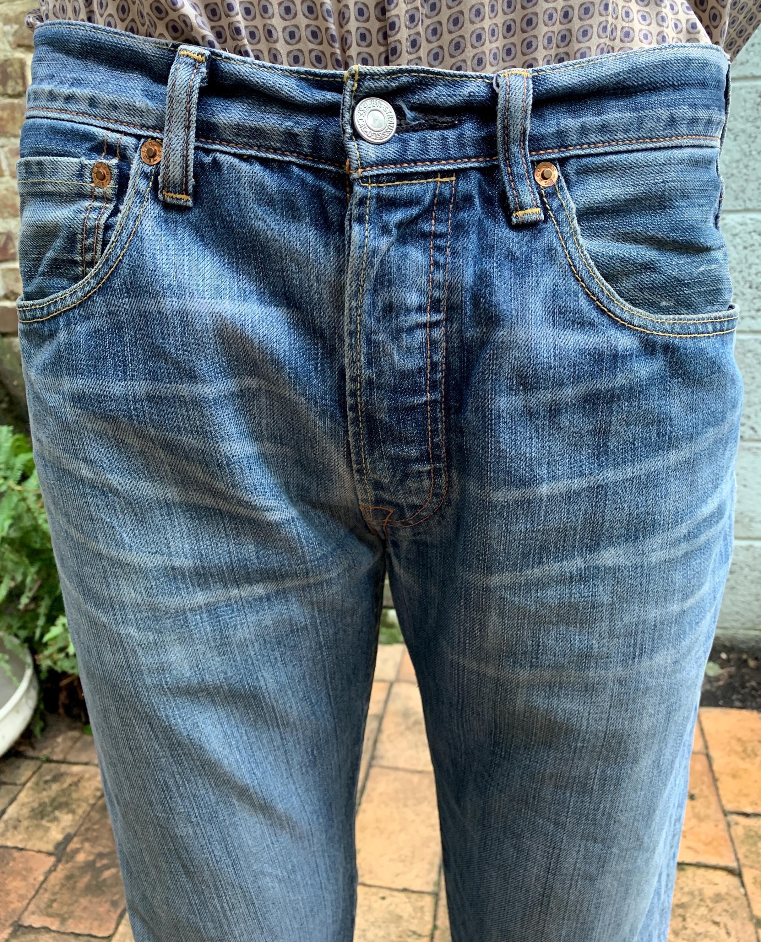 Levi's 501 Vintage W31 L32 Actual Size Measured/taille Levi's 501 Vintage W31 L32 Actual Size Measured/taille