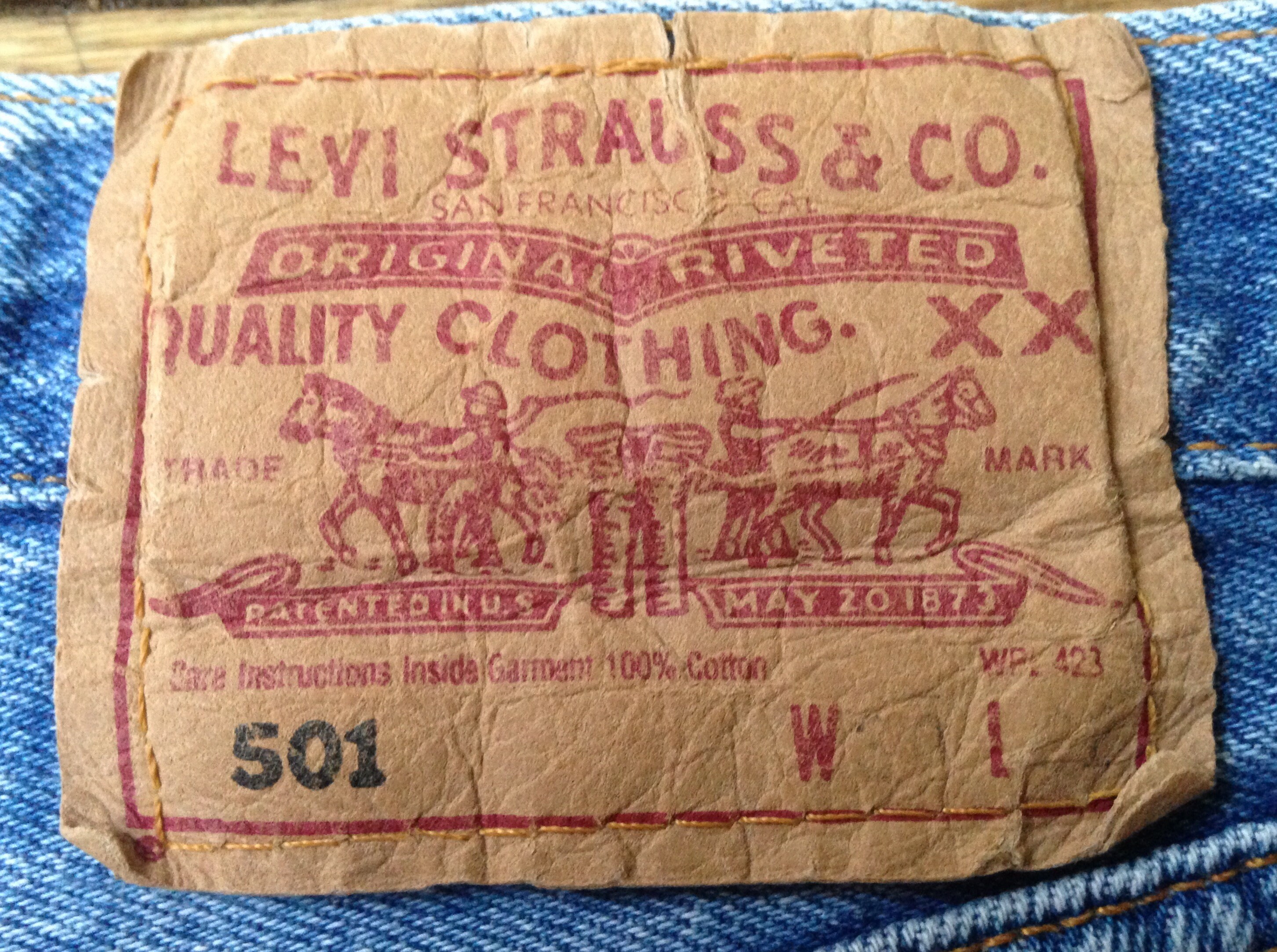 Levi's 501 90s Vintage Made in USA W30 L32 Actual Size