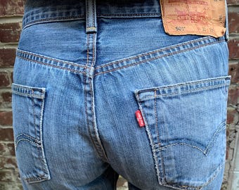 Levi's 501 Vintage W31 L32 Actual Size Measured/taille Levi's 501 Vintage W31 L32 Actual Size Measured/taille