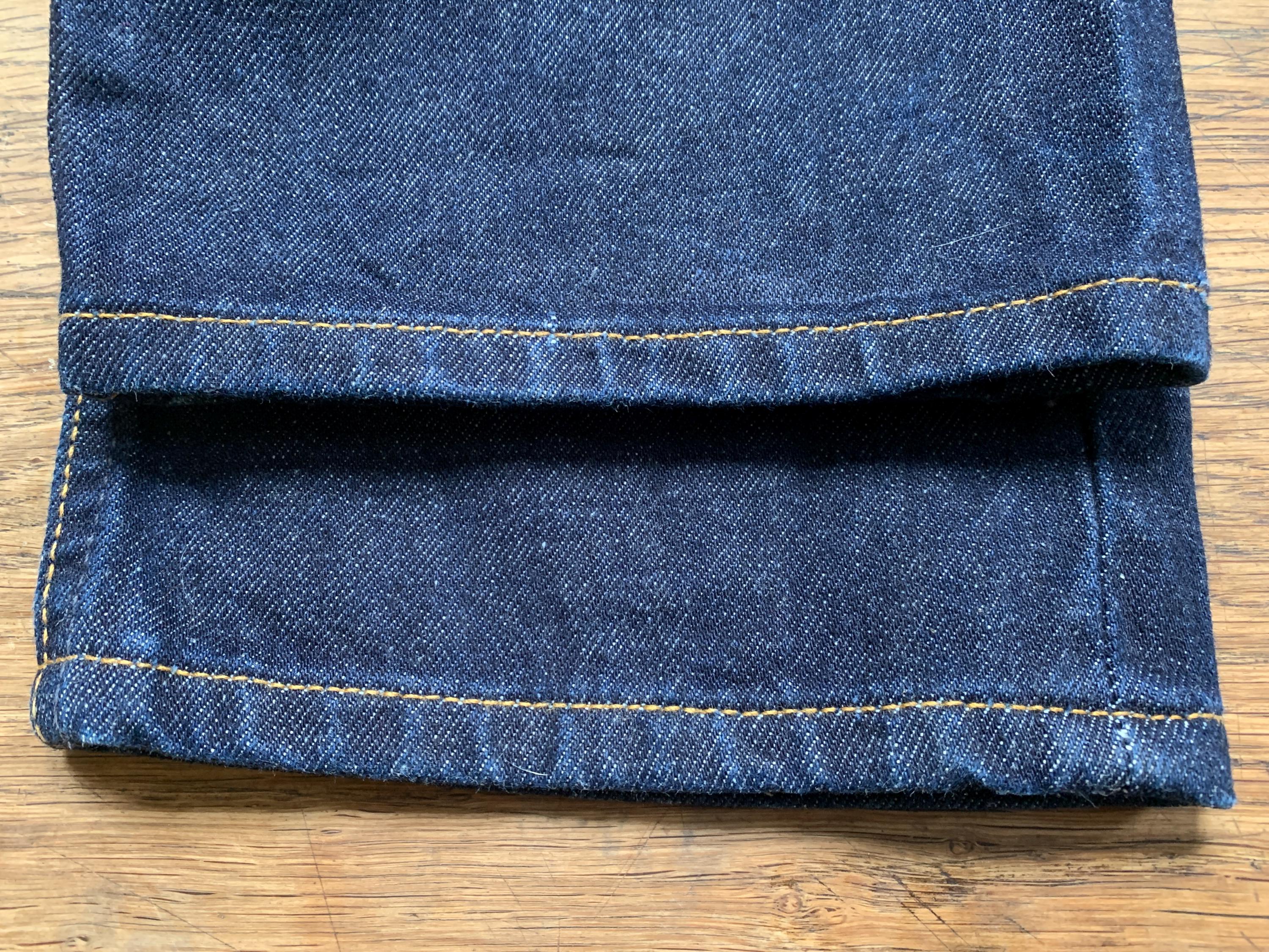 90s Levi's 501 Vintage W28 L32 Size Measured/actual Size Measured