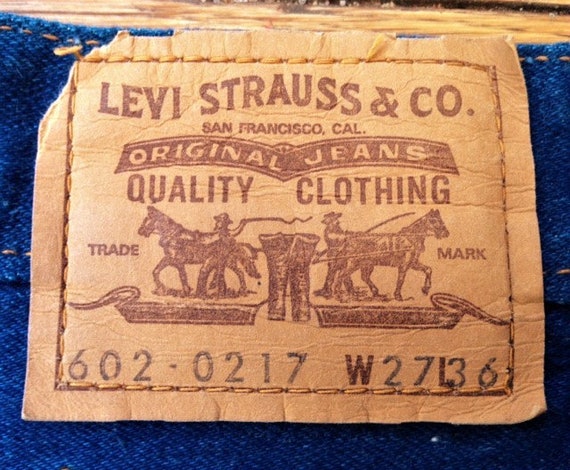 Taille w27 levis cheap