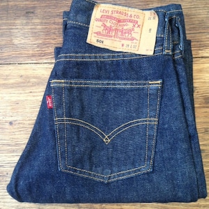 Levi&#39;s 501 Vintage 90s Deadstock W26 L32 Actual Size Measured/Taille Réelle Mesurée W25-32 L31.5-80.5cm Perfect Condition! NOS