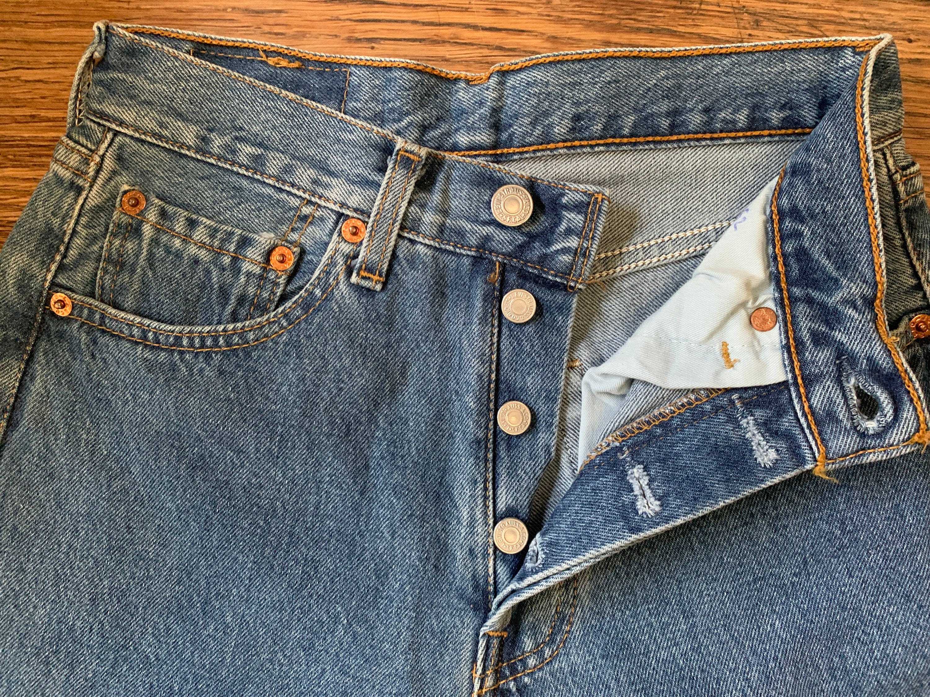Levi's 501 Vintage Collector's Item W26 L32 Size Measured