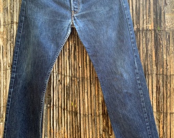 Levi's 501 90s Vintage W32 L32 Actual Size Measured/taille Levi's 501 90s Vintage W32 L32 Actual Size Measured/taille