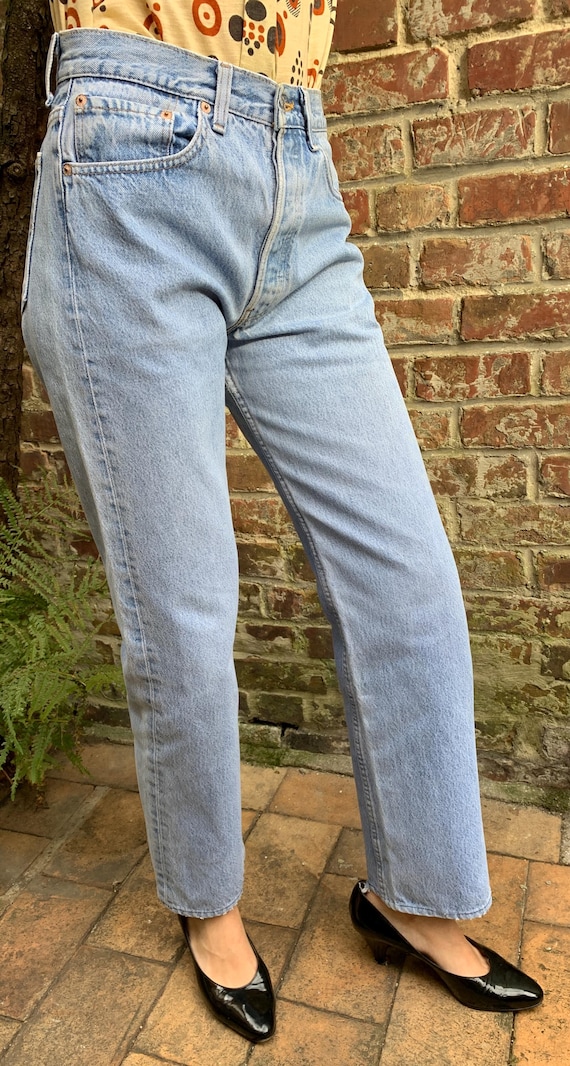 Levis 501 90s Vintage W31 L34 Made in USA Actual Size Measured size Actual Measured W28 35fr L29 73cm Light Color Very Good Condition Etsy