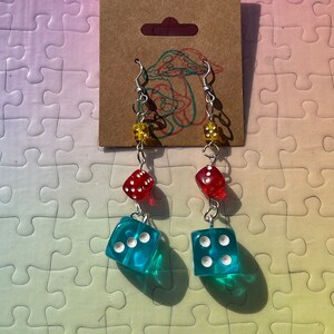 Boucles d&#39;oreilles Dice Tower - Jaune/Rouge/Bleu