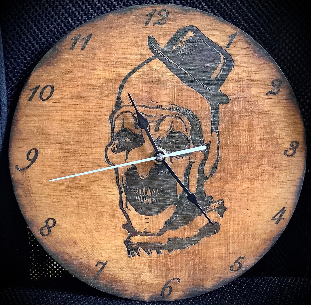 Horror Clocks . Terrifier... Art the Clown Etsy
