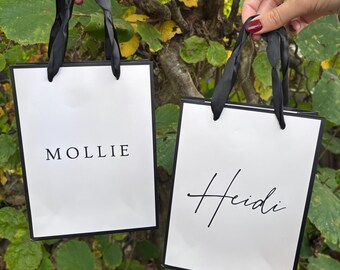 Personalised Name Gift Bag, Birthday Gift Bag, Special Occasion Gift Bag, Personalised Gift Bag, Hen do Bag, Bridesmaid Gift Bag 20cm x 15cm