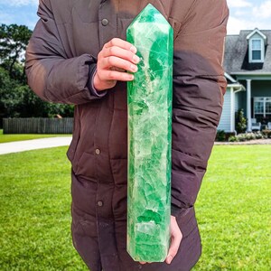 Huge Green Fluorite Crystal Tower, Large Natural Green Fluorite Quartz Crystal Point, Fluorite Quartz Crystal Obelisk Healing Decoration