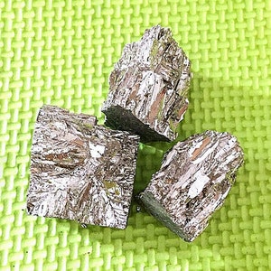 99.99% High Purity Bismuth Metal Ingot Chunk for Making Crystals