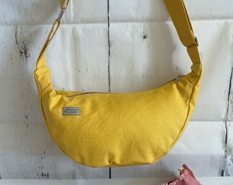 Crossbodybag Halfmoonbag Bananabag Bauchtasche Sonnengelb