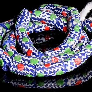 Recycled Glass Beads from Ghana - blue with multicolor pattern - M00372