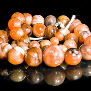 Large Round Antique Carnelian Beads from African Trade M0007
