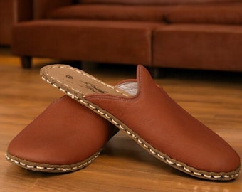 Men's Wide Toe Box Flat Caramel Brown Slippers, Genuine Leather, Authentic Barefoot, Handcrafted Traditional  Gift, Made To Order Slippers
