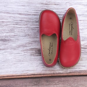 Horizon - Women&#39;s Wide Toe Box Genuine Leather Comfort Shoes, Authentic House Shoes, Flat Red Color Authentic Loafer Anatolian Slip-Ons Gift