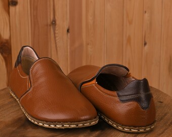 Women's Wide Toe Box Caramel Brown Leather Flat Casual Slip-Ons, Authentic Barefoot House Shoes, Made To Order, Traditional Comfy Loafer,