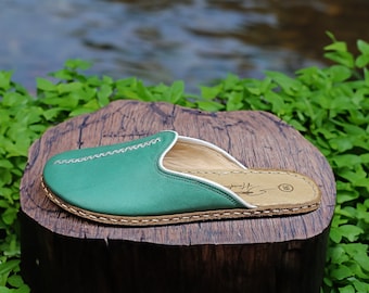 Men's Wide Toe Box Green Natural Leather Slippers, Stitch Pattern Barefoot Flat House Shoes, Comfy Yemeni, Anatolian Slippers, Footwear Gift