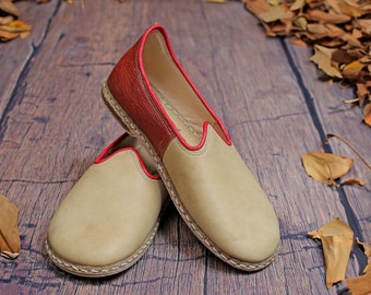 Women's Horizon, Comfy Wide Toe Box Shoes, Genuine Leather Authentic Barefoot Style Loafer