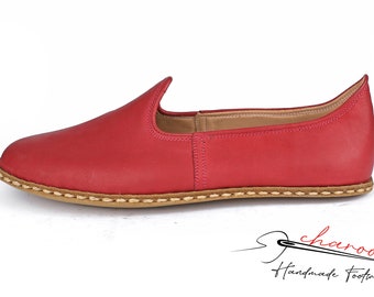 Unisex-Komfort, Leder, Purpurrote Farbe Hausschuhe, flache traditionelle natürliche jemenitische Schuhe, modische Slip-Ons, Leder-Müßiggänger