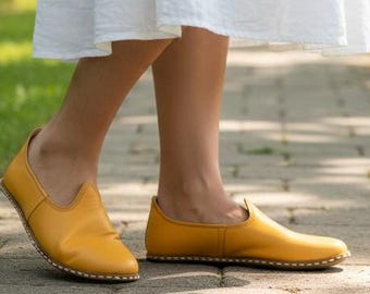 Heritage dames natuurlijk leer comfort huisschoenen, gele kleur, platte handgemaakte traditionele schoenen, Anatolische instappers, leren loafer