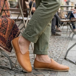 Men's Comfort Flat Leather Travel Shoes, Tan Color Zero Drop Slip Ons, Traditional Yemeni Loafer image 8