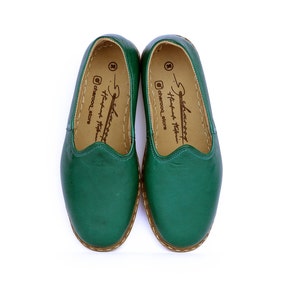 Heritage, Men&#39;s Flat Leather comfortable Shoes. Zero Drop Shoes, Jade Green Color Authentic Yemeni Slippers , Top Quality Slip Ons Gift
