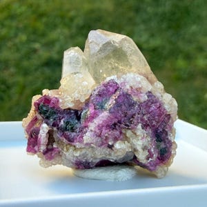 Liddicoatite - Etsy 日本