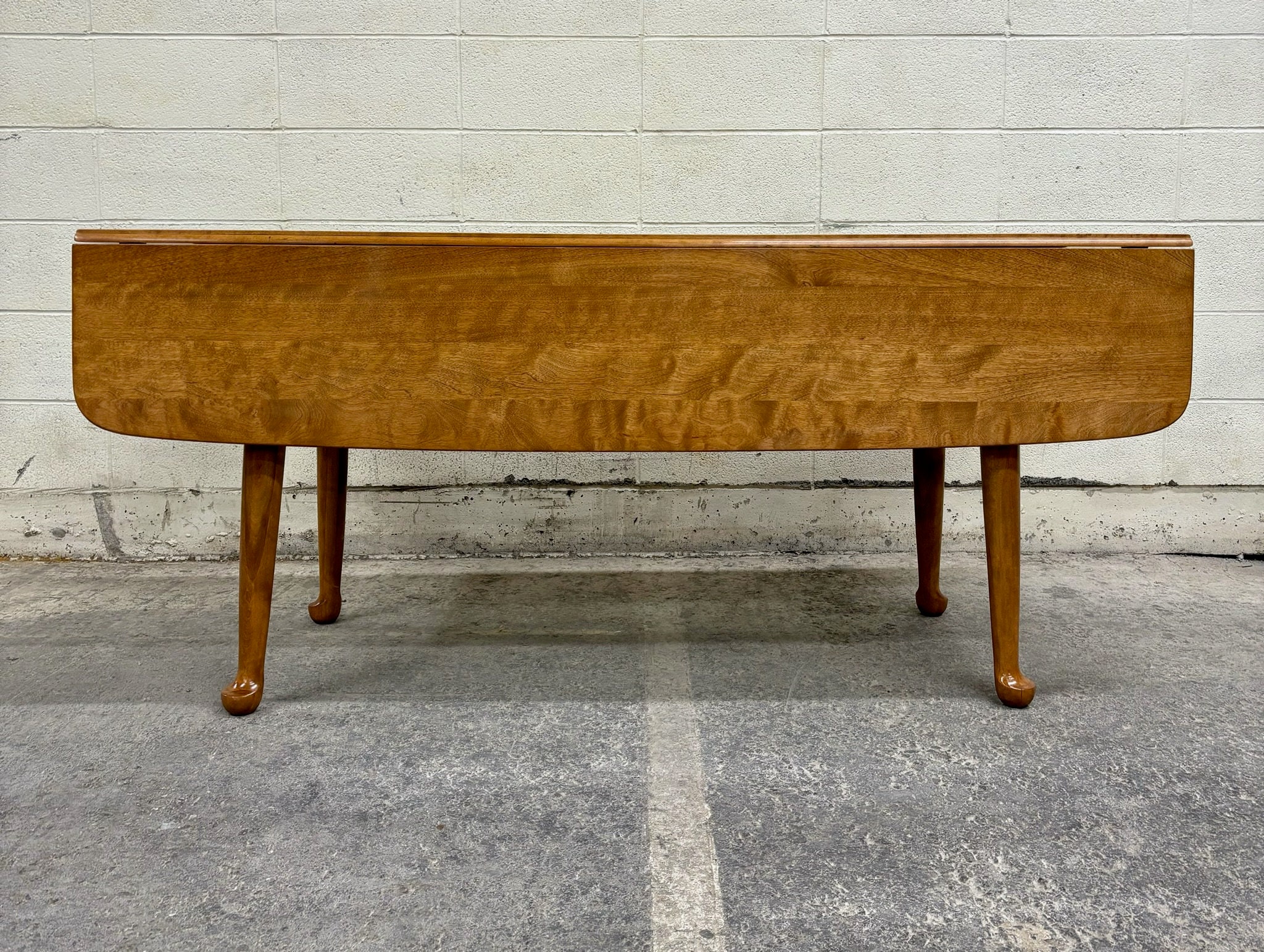 Vintage ethan allen drop leaf dining table discount