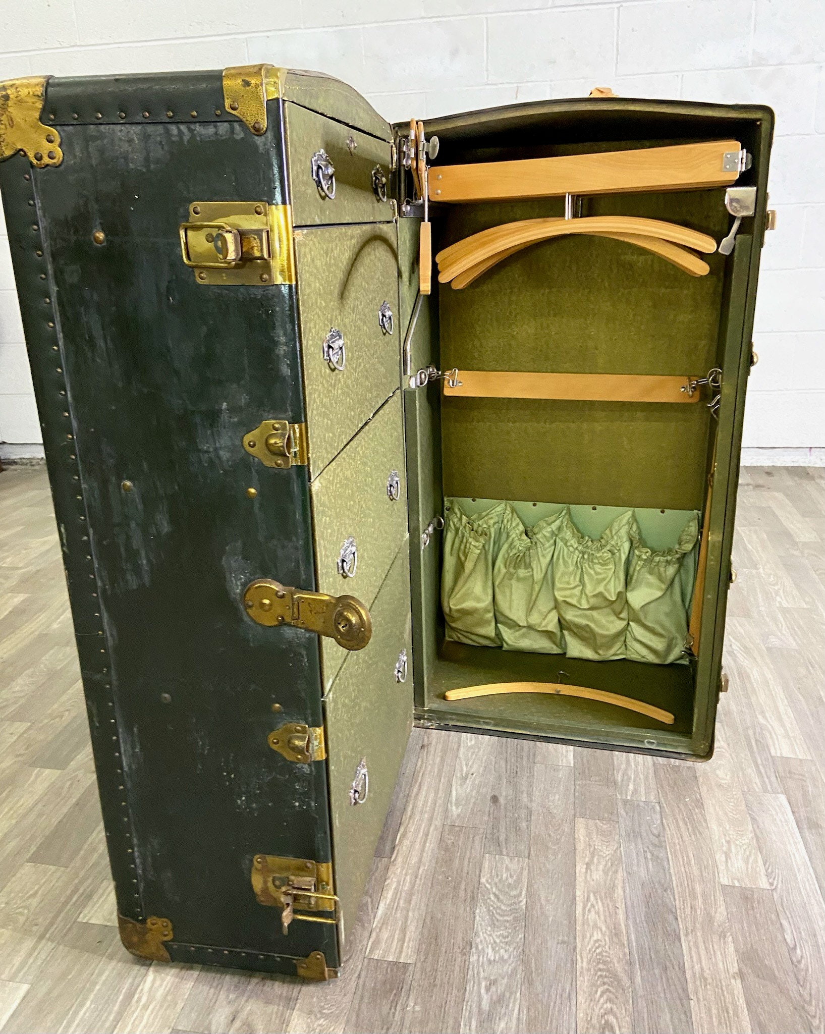 Antique Early 1900s Innovation Brand Green Steamer Trunk 