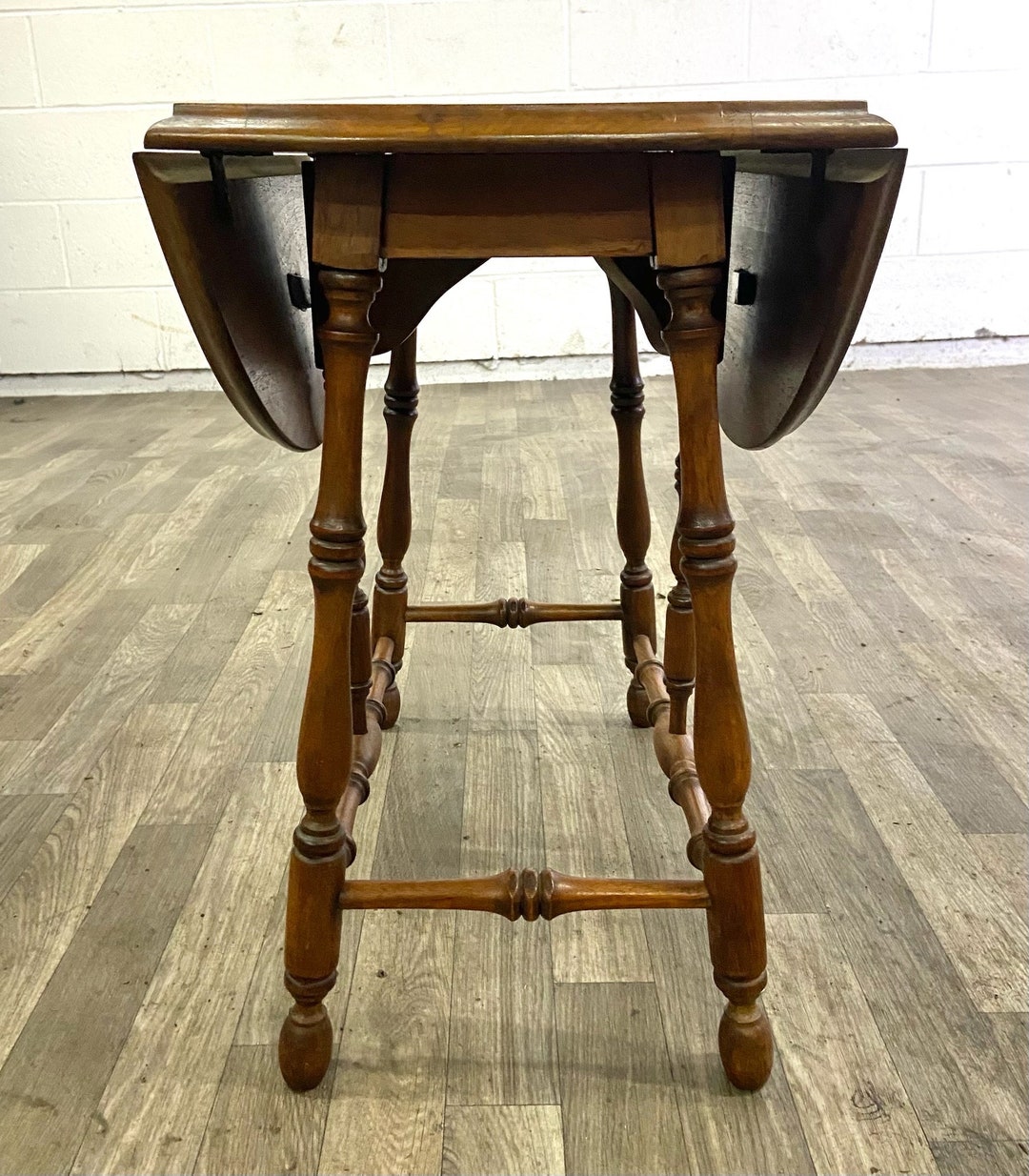 Vintage Jacobean Style Gateleg Drop Leaf Table - Etsy