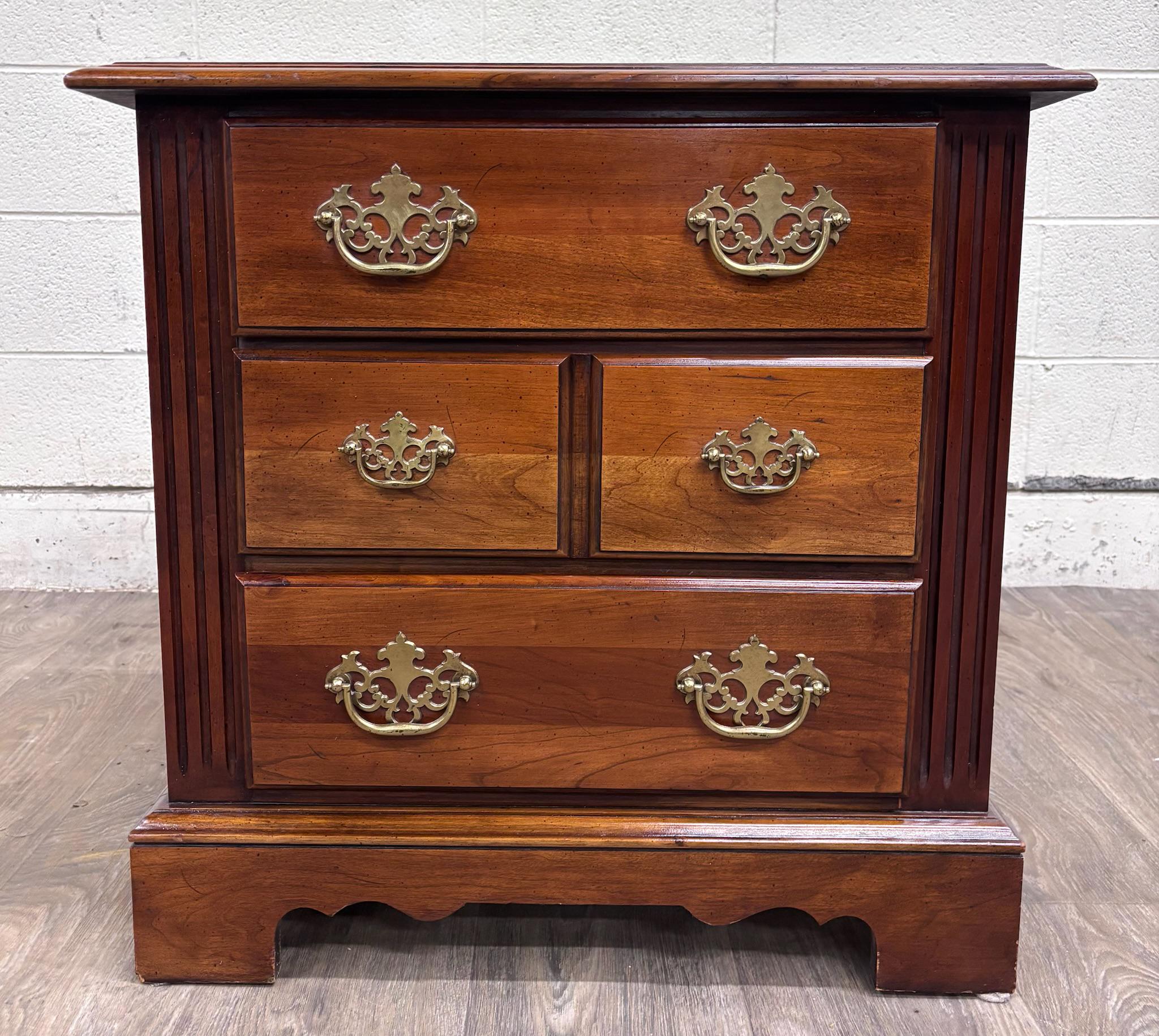 Broyhill Bedroom - Etsy