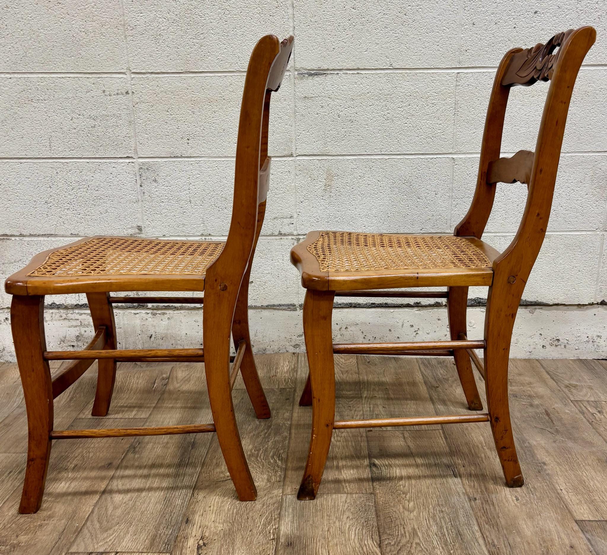 Antique Carved Walnut Ladderback Cane Seat Carved Dining Chairs